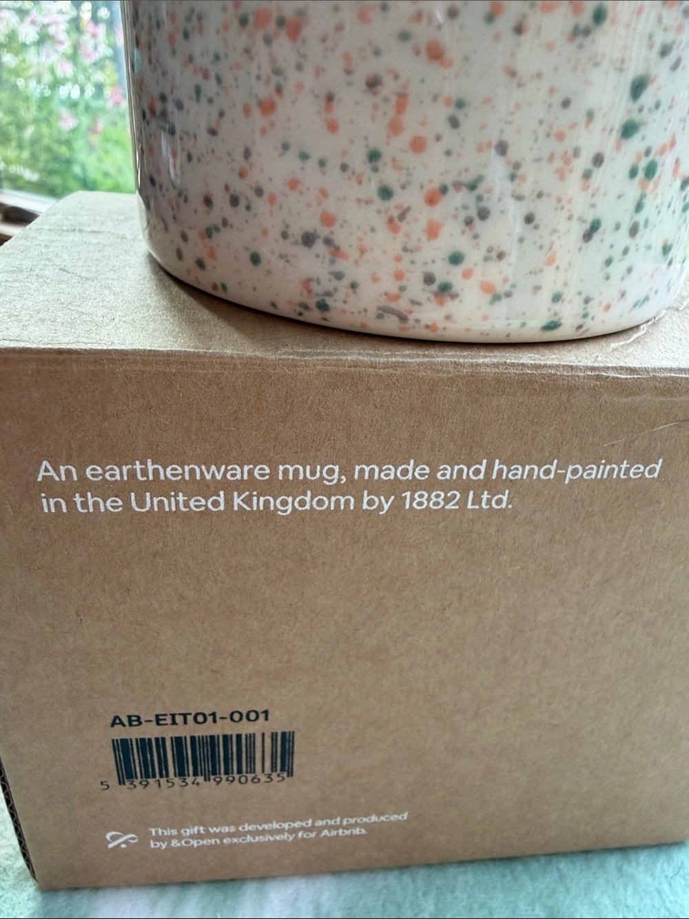 NEW Hand painted Speckled Ceramic Mug in White with Green & Coral Flecks - Picture 4 of 8